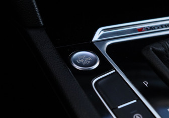 Подержанный автомобиль Volkswagen Passat Wagon 2018 года (20 фото)