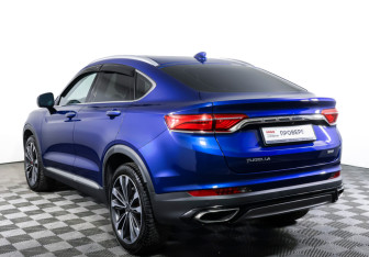 Подержанный автомобиль Geely Tugella 2022 года (7 фото)