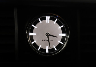 Подержанный автомобиль Lexus RX 2019 года (17 фото)