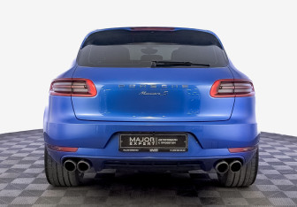 Подержанный автомобиль Porsche Macan 2015 года (6 фото)