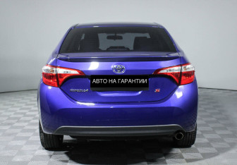 Подержанный автомобиль Toyota Corolla Sedan 2016 года (4 фото)