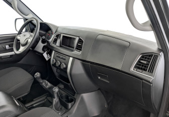 Новый УАЗ Patriot 2024 (9 фото)