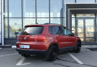 Подержанный автомобиль Volkswagen Tiguan 2013 года (5 фото)
