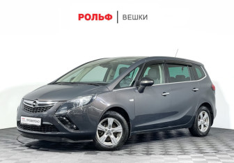 Подержанный автомобиль Opel Zafira Compactvan 2013 года (1 фото)