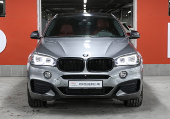 Подержанный автомобиль BMW X6 2017 года (2 фото)