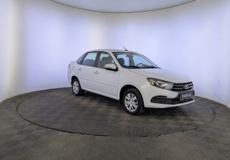 Подержанный автомобиль LADA (ВАЗ) Granta Sedan 2022 года (3 фото)