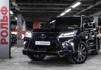 Подержанный автомобиль Lexus LX 2018 года (24 фото)
