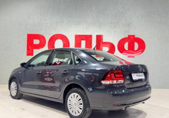 Подержанный автомобиль Volkswagen Polo Sedan 2016 года (5 фото)