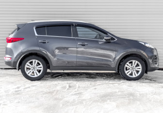 Подержанный автомобиль Kia Sportage 2017 года (4 фото)