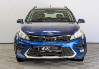 Подержанный автомобиль Kia Rio Hatchback 2021 года (2 фото)