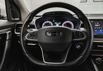 Подержанный автомобиль Geely Coolray 2020 года (13 фото)