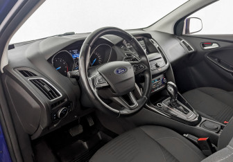 Подержанный автомобиль Ford Focus Sedan 2019 года (15 фото)