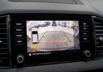 Подержанный автомобиль Skoda Karoq 2020 года (20 фото)