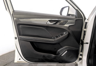 Подержанный автомобиль Haval Jolion 2022 года (19 фото)