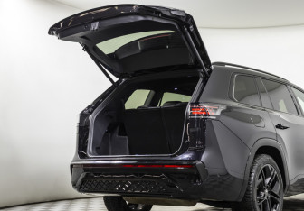 Подержанный автомобиль Volkswagen Teramont 2025 года (22 фото)