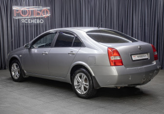 Подержанный автомобиль Nissan Primera Sedan 2003 года (7 фото)