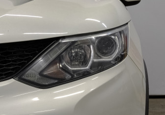 Подержанный автомобиль Nissan Qashqai 2018 года (16 фото)