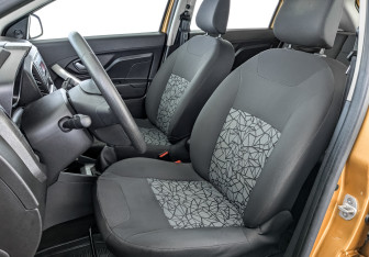 Подержанный автомобиль LADA (ВАЗ) XRAY 2019 года (20 фото)