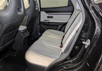Подержанный автомобиль Jetour Dashing 2023 года (11 фото)