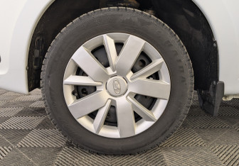 Подержанный автомобиль LADA (ВАЗ) Granta Sedan 2023 года (12 фото)