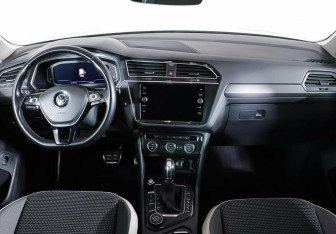 Подержанный автомобиль Volkswagen Tiguan 2019 года (7 фото)