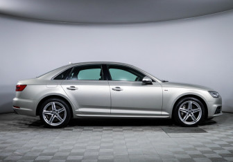 Подержанный автомобиль Audi A4 Sedan 2017 года (4 фото)