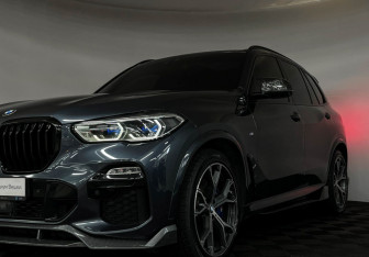 Подержанный автомобиль BMW X5 2020 года (31 фото)