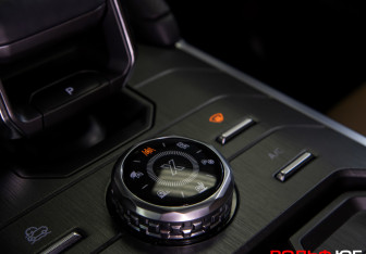 Подержанный автомобиль Jetour T2 2024 года (23 фото)