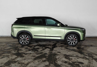 Подержанный автомобиль Jaecoo J7 2023 года (7 фото)