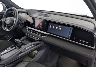 Подержанный автомобиль Geely Monjaro 2024 года (13 фото)