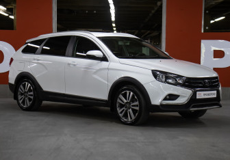Подержанный автомобиль LADA (ВАЗ) Vesta Wagon 2019 года (3 фото)