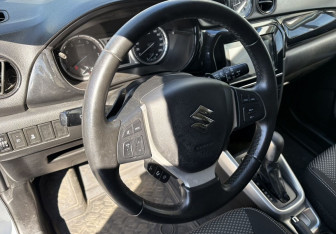 Подержанный автомобиль Suzuki Vitara 2016 года (14 фото)