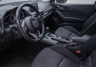 Подержанный автомобиль Mazda 3 Sedan 2014 года (10 фото)