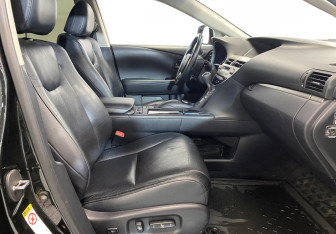 Подержанный автомобиль Lexus RX 2013 года (10 фото)
