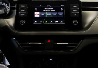 Подержанный автомобиль Skoda Rapid Liftback 2021 года (14 фото)