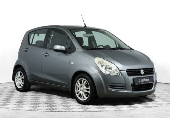Подержанный автомобиль Suzuki Splash 2011 года (3 фото)