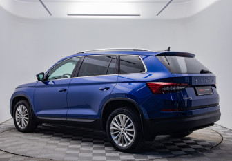 Подержанный автомобиль Skoda Kodiaq 2019 года (3 фото)