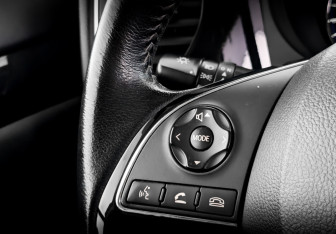 Подержанный автомобиль Mitsubishi Outlander 2019 года (27 фото)