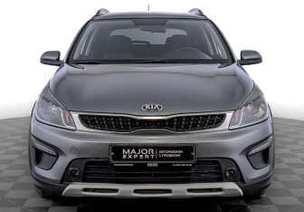Подержанный автомобиль Kia Rio Hatchback 2019 года (2 фото)