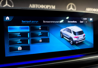 Подержанный автомобиль Mercedes-Benz GLE 2019 года (28 фото)