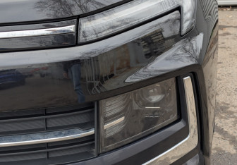 Подержанный автомобиль Москвич 3 2023 года (10 фото)