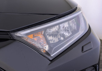 Подержанный автомобиль Toyota RAV4 2020 года (11 фото)