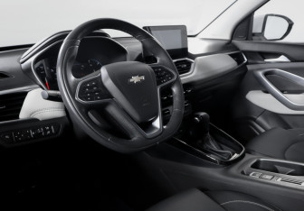 Подержанный автомобиль Chevrolet Captiva 2022 года (14 фото)