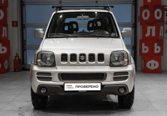 Подержанный автомобиль Suzuki Jimny 2007 года (2 фото)