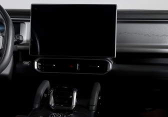 Подержанный автомобиль Jetour T2 2024 года (13 фото)