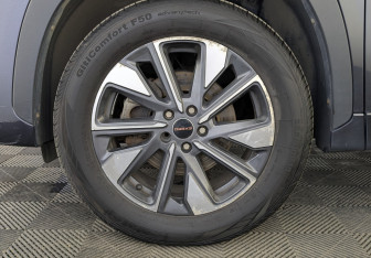 Подержанный автомобиль Exeed LX 2022 года (11 фото)