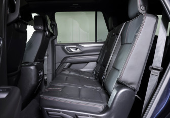 Подержанный автомобиль Chevrolet Tahoe 2021 года (13 фото)