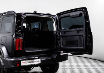 Подержанный автомобиль Tank 300 2024 года (17 фото)