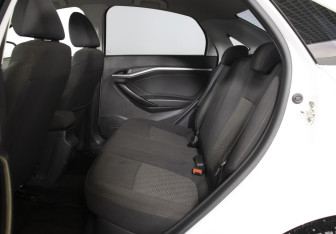 Подержанный автомобиль LADA (ВАЗ) Vesta Sedan 2022 года (10 фото)