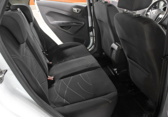 Подержанный автомобиль Ford Fiesta Hatchback 2018 года (12 фото)
